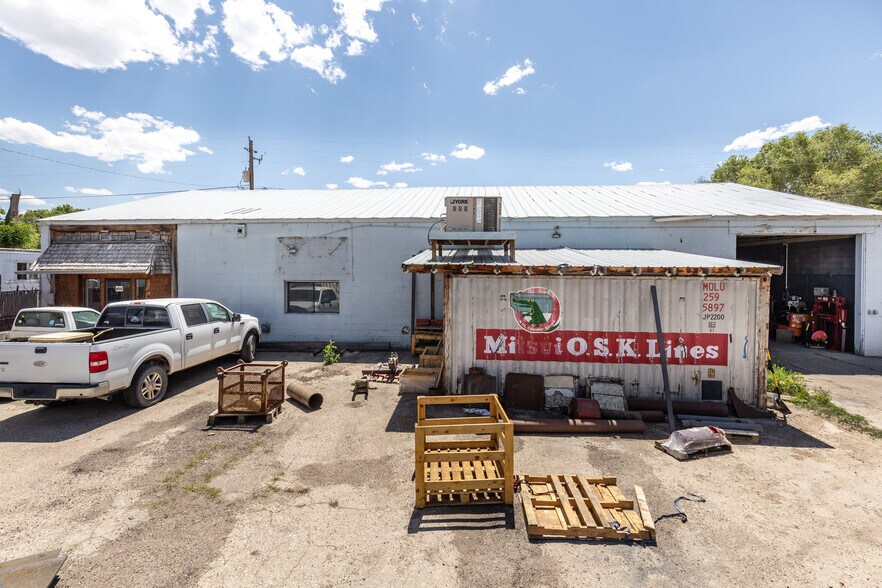 More Photos Of 450 S 4th St, Elko Warehouse For Lease