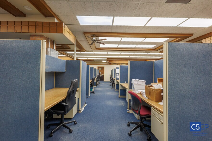 More Photos Of 855 W Ash Ave, Duncan Office For Sale