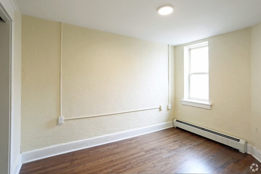 More Photos Of 400 Elmwood Ave, Buffalo Apartments For Sale