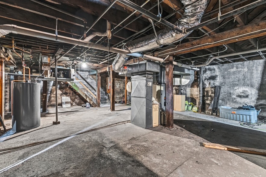 More Photos Of 1154 Grand Ave, Saint Paul Storefront Retail Office For Sale