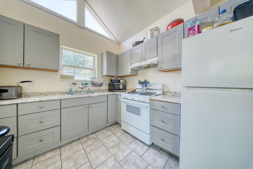 More Photos Of 100 1/2 Kingston Ave, Port Jervis Apartments For Sale