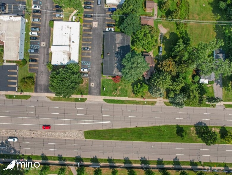 More Photos Of 32280 5 Mile Rd, Livonia Medical For Sale