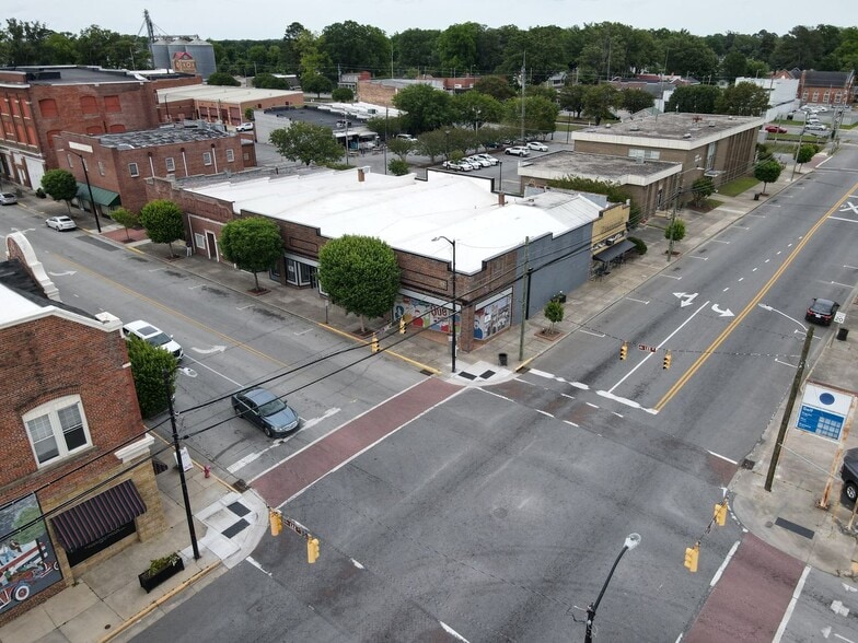 More Photos Of 4267 Lee St, Ayden Freestanding For Lease