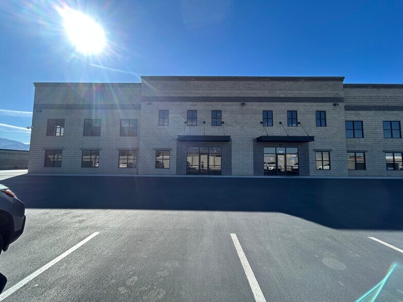 More Photos Of 564 W 700 S, Pleasant Grove Office For Lease