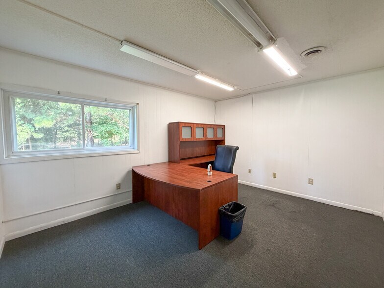 More Photos Of 144 Industrial Dr, Forest City Warehouse For Lease