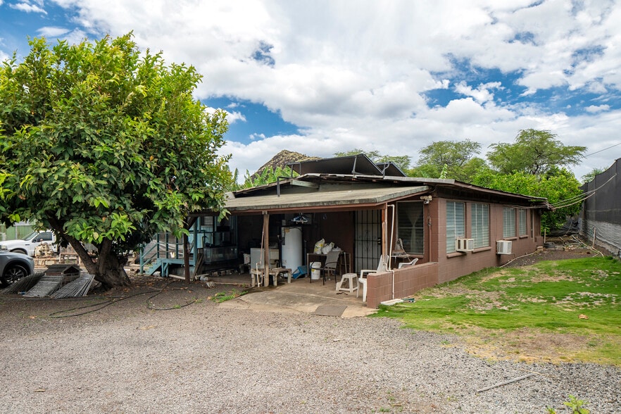 More Photos Of 86-347 Halona Rd, Waianae Contractor Storage Yard For Sale