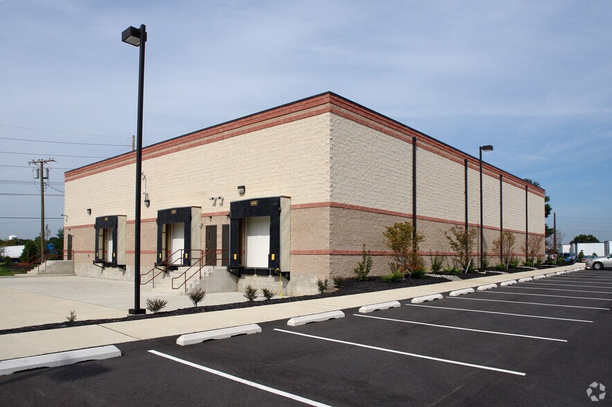 More Photos Of 195 Borrelli Blvd, Clarksboro Light Distribution For Lease