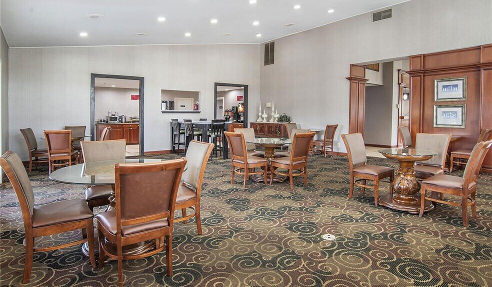More Photos Of 5041 Academy Ln, Bessemer Hotel For Sale