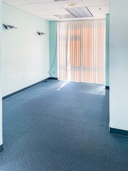 More Photos Of 2801 Waterman Blvd, Fairfield Medical For Sale