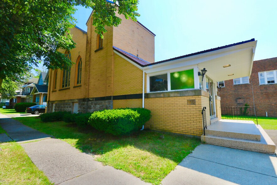 More Photos Of 3189 Main St, Buffalo Religious Facility For Sale