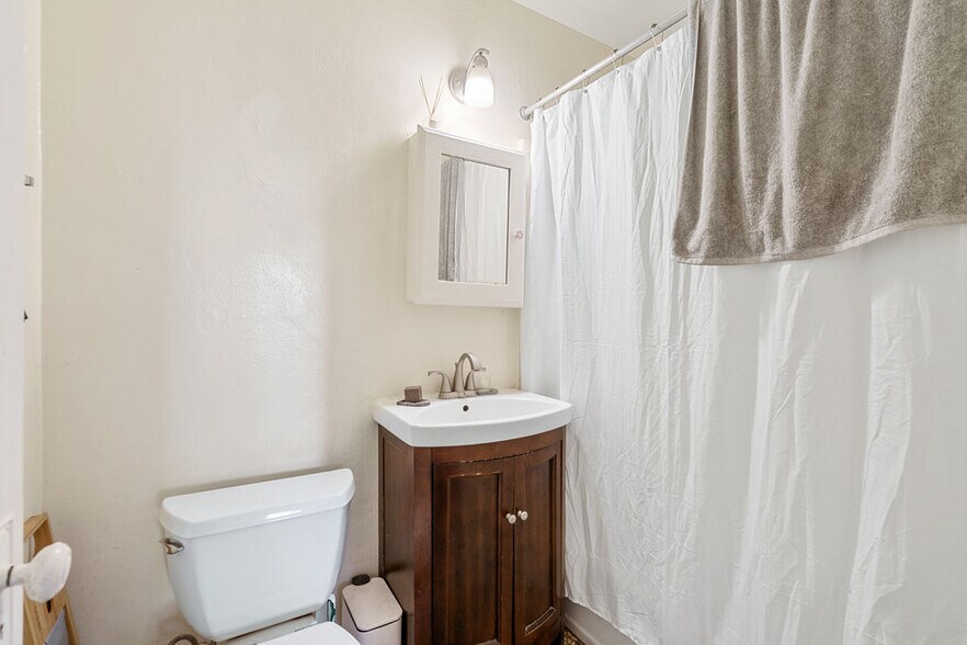 More Photos Of 4501-4503 Alabama St, San Diego Storefront Retail Residential For Sale