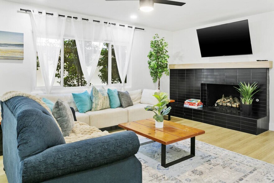 More Photos Of 3139 N 40th St, Phoenix Apartments For Sale