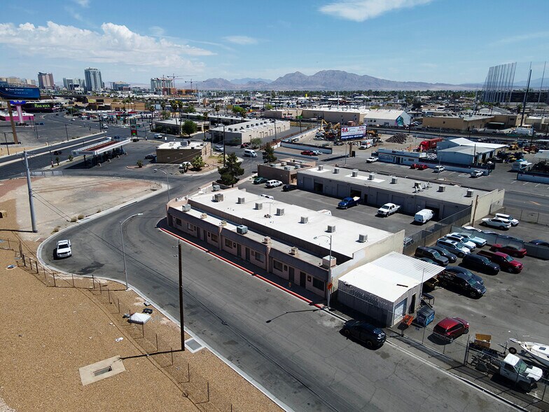 More Photos Of 1700 Western Ave, Las Vegas Industrial For Lease