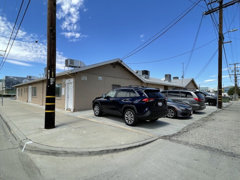 More Photos Of 44802-44808 Elm Ave, Lancaster Office For Sale