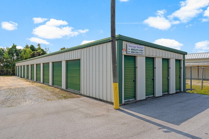 More Photos Of 2136 Cr-2321, Panama City Self Storage For Sale