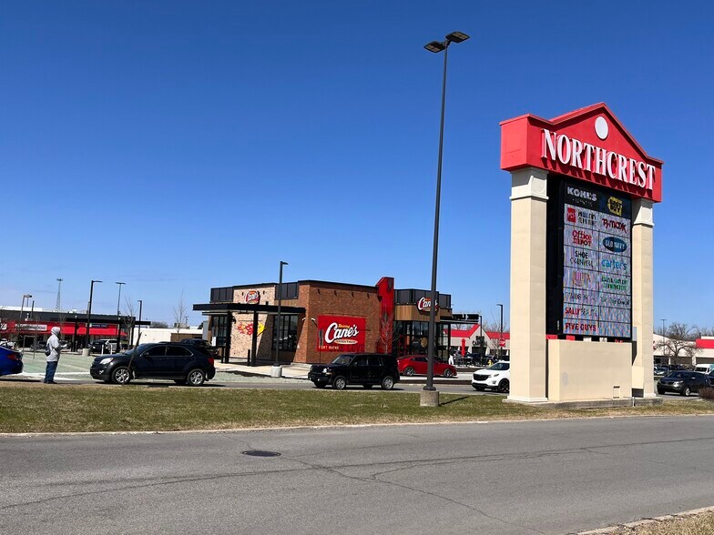More Photos Of 701 E Coliseum Blvd, Fort Wayne Fast Food For Sale