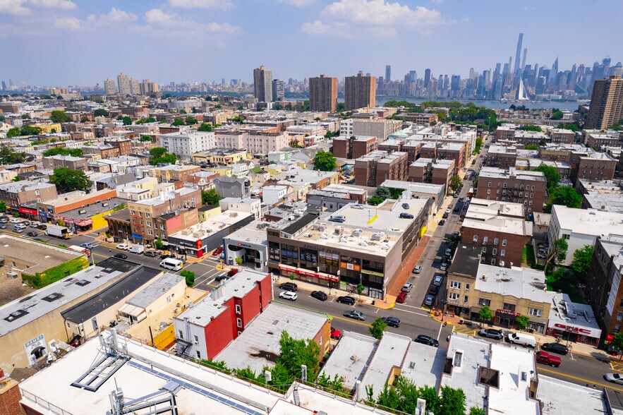 More Photos Of 5300-5306 Bergenline Ave, West New York Freestanding For Lease