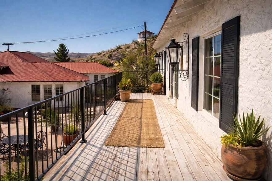 More Photos Of 2200 County Rd D061, Las Cruces Hotel For Sale