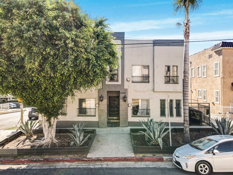 Primary Photo Of 2300 Bellevue Ave, Los Angeles Apartments For Sale