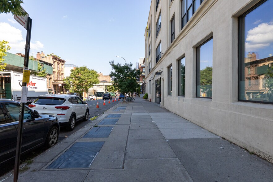More Photos Of 1000 Dean St, Brooklyn Loft Creative Space For Lease