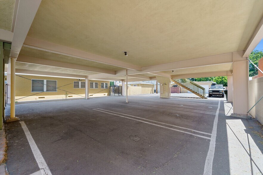 More Photos Of 608 S Harbor Blvd, Anaheim Medical For Sale