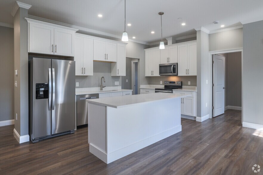 More Photos Of 3 Meeting House Rd, Chelmsford Apartments For Lease