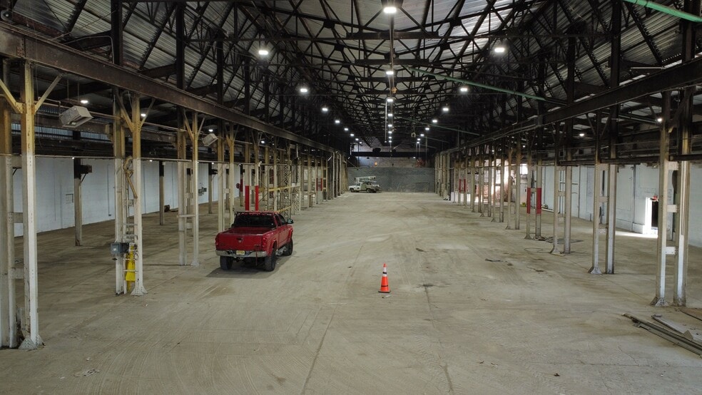 More Photos Of 1304 Conshohocken Rd, Conshohocken Warehouse For Lease