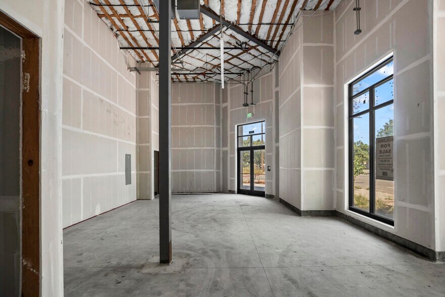 More Photos Of 2745 Monterey Hwy, San Jose Unknown For Lease