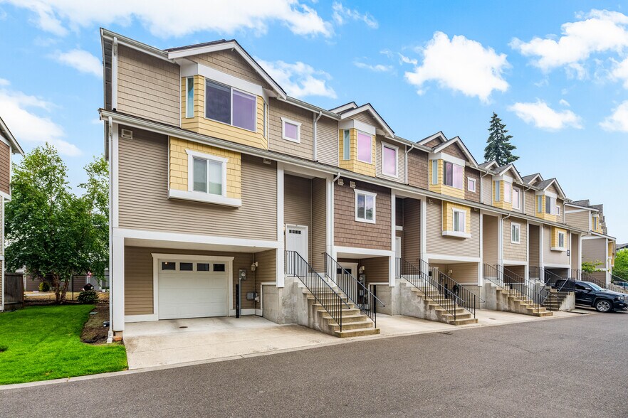 More Photos Of 18002 Lipoma Firs E, Puyallup Apartments For Sale