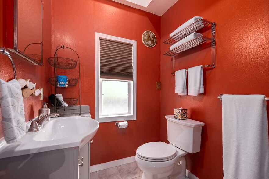 More Photos Of 317 N 1st St, La Conner Land For Sale