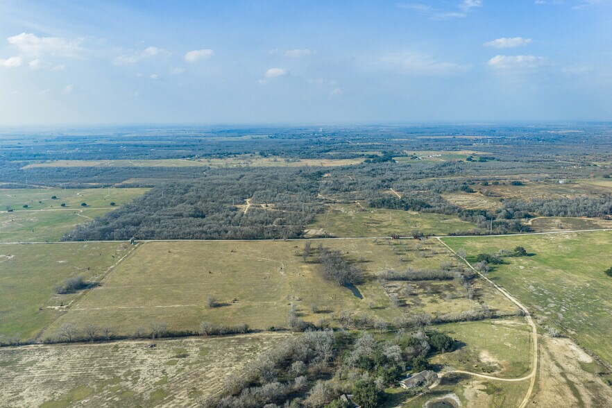 More Photos Of 1144 Treetop ln, Luling Land For Sale