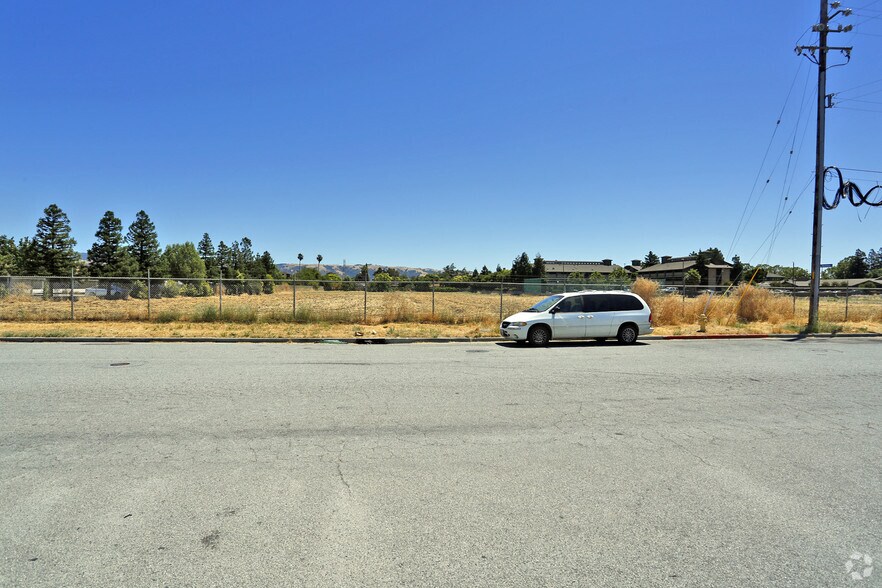 More Photos Of 325 Leavesley Rd, Gilroy Land For Sale