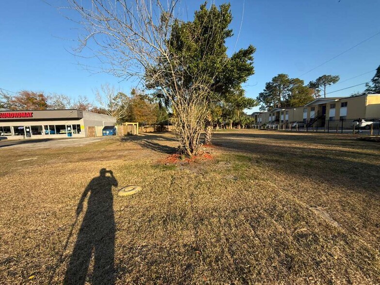 More Photos Of 2013 Jammes Rd, Jacksonville Land For Lease