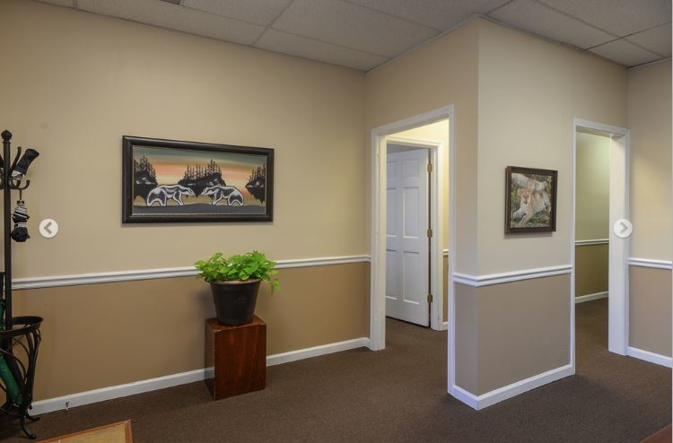 More Photos Of 90-125 Commerce Dr, Fayetteville Office For Lease