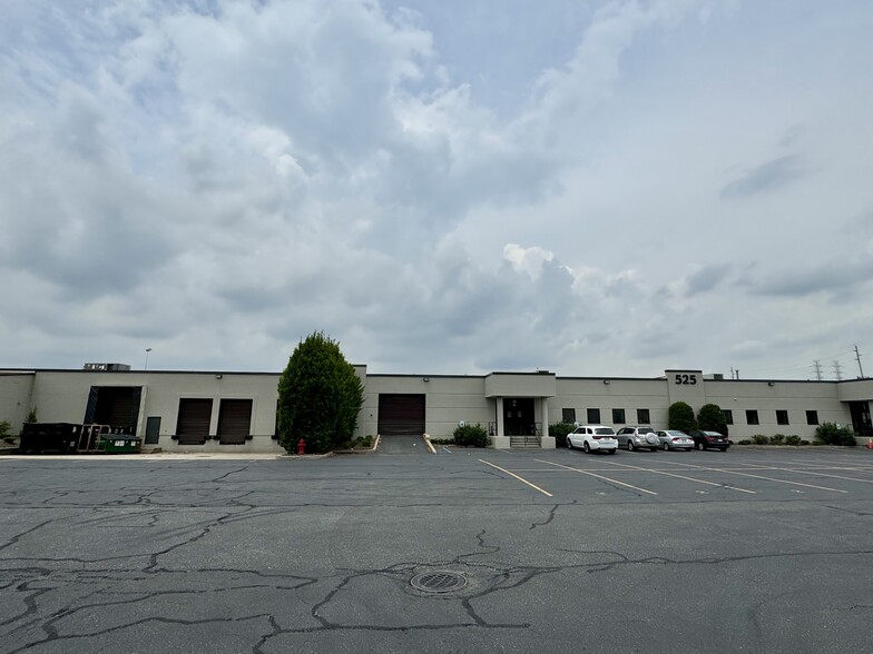 Primary Photo Of 525 Main St, Belleville Distribution For Lease