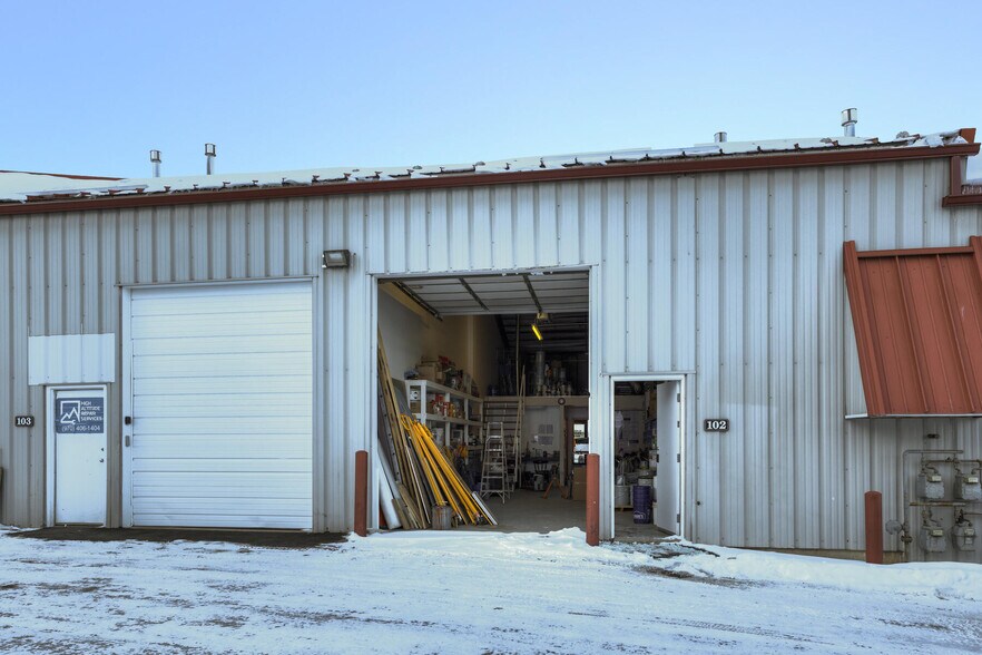 More Photos Of 365 Warren Ave, Silverthorne Showroom For Lease