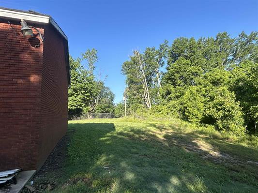 More Photos Of 5351 Benjestown Rd, Memphis Specialty For Sale