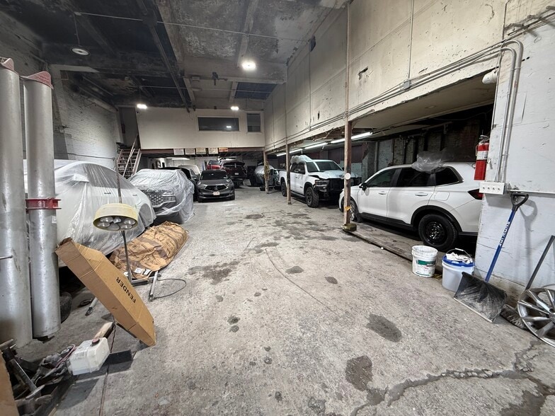 More Photos Of 326 Butler St, Brooklyn Warehouse For Sale