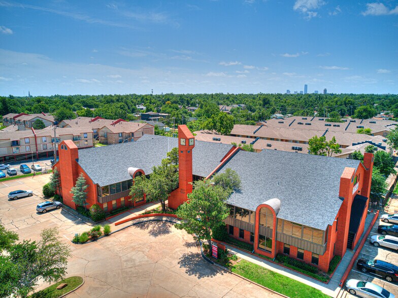 More Photos Of 4900 Richmond Sq, Oklahoma City Medical For Lease