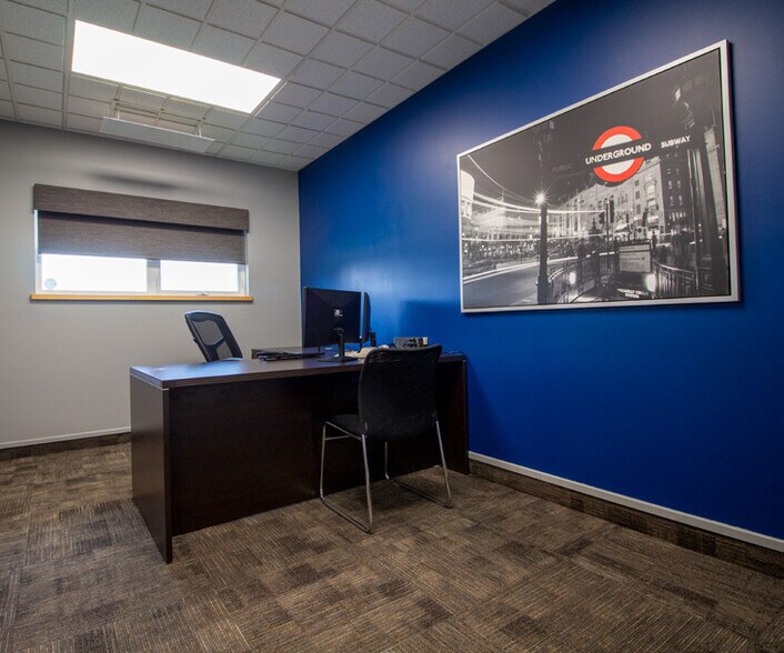 More Photos Of 401 21A St N, Lethbridge Office For Sale