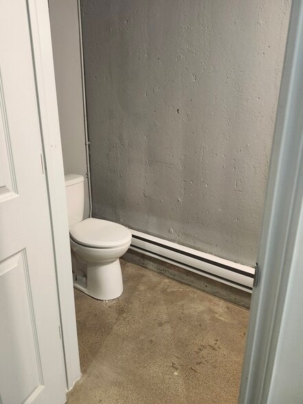 More Photos Of 1205 Queen St W, Toronto Apartments For Lease