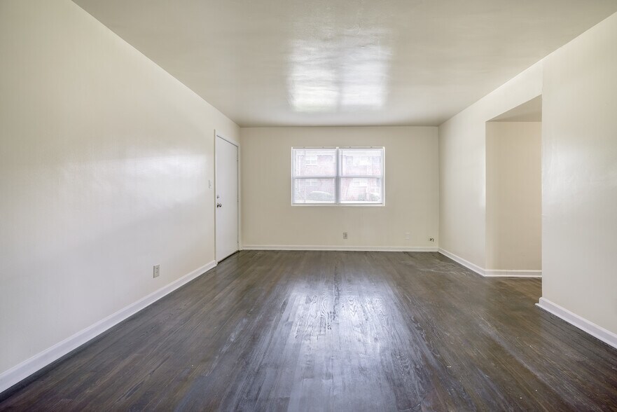 More Photos Of 2410 Benjamin E Mays Dr SW, Atlanta Apartments For Sale