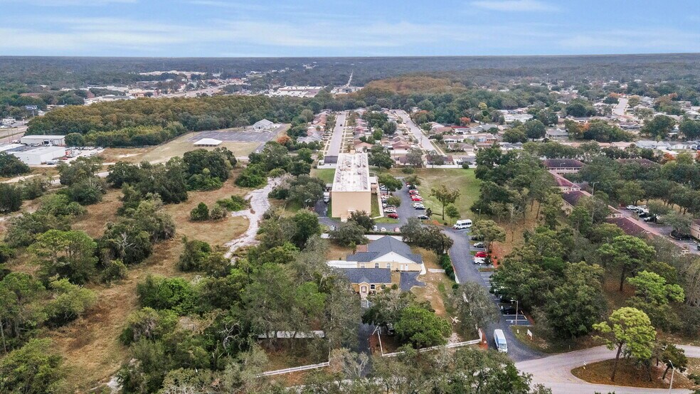 More Photos Of 11748 La Madera Blvd, Port Richey Office For Sale