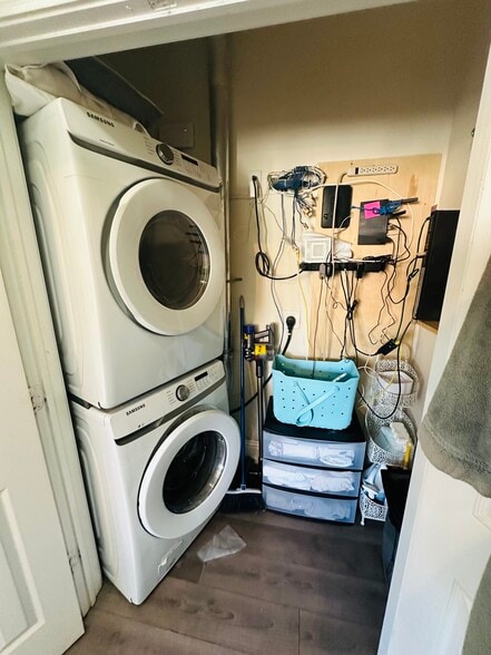 More Photos Of 6817 Southpoint Pky, Jacksonville Medical For Sale