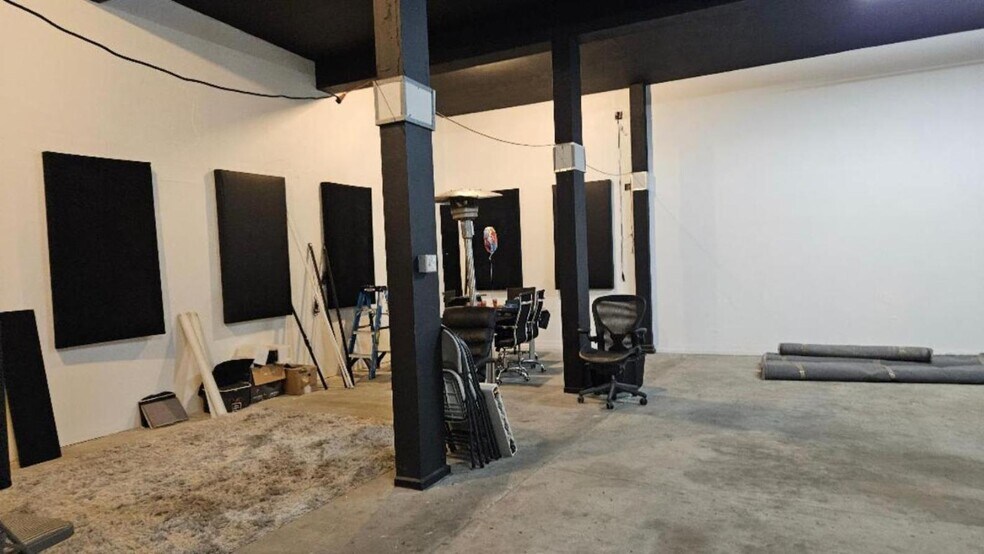 More Photos Of 5574 Atlantic Ave, Long Beach Auto Repair For Sale