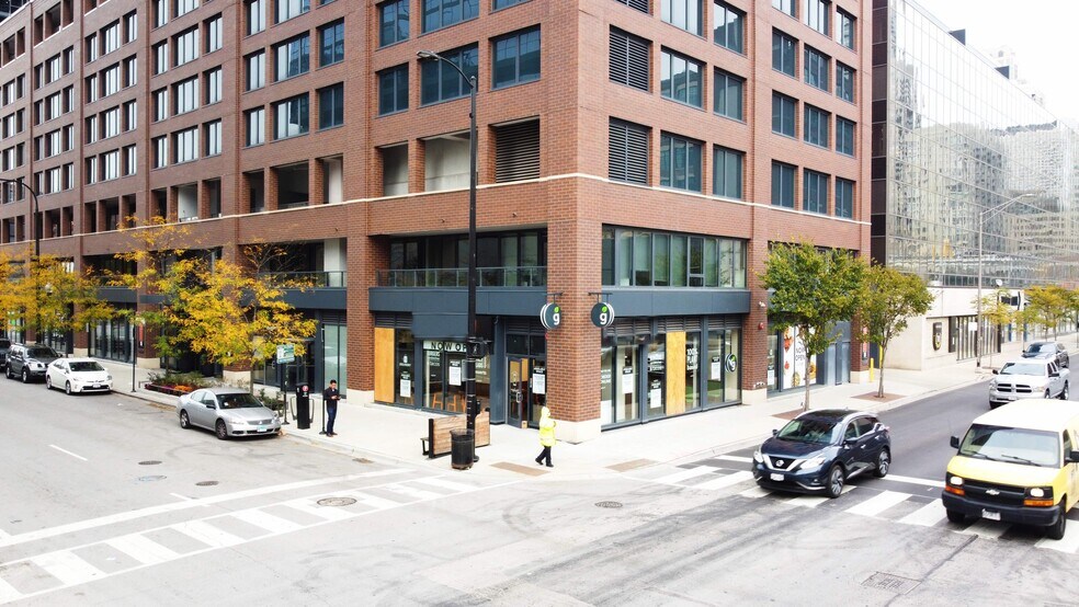 More Photos Of 637-643 N Wells St, Chicago Apartments For Lease