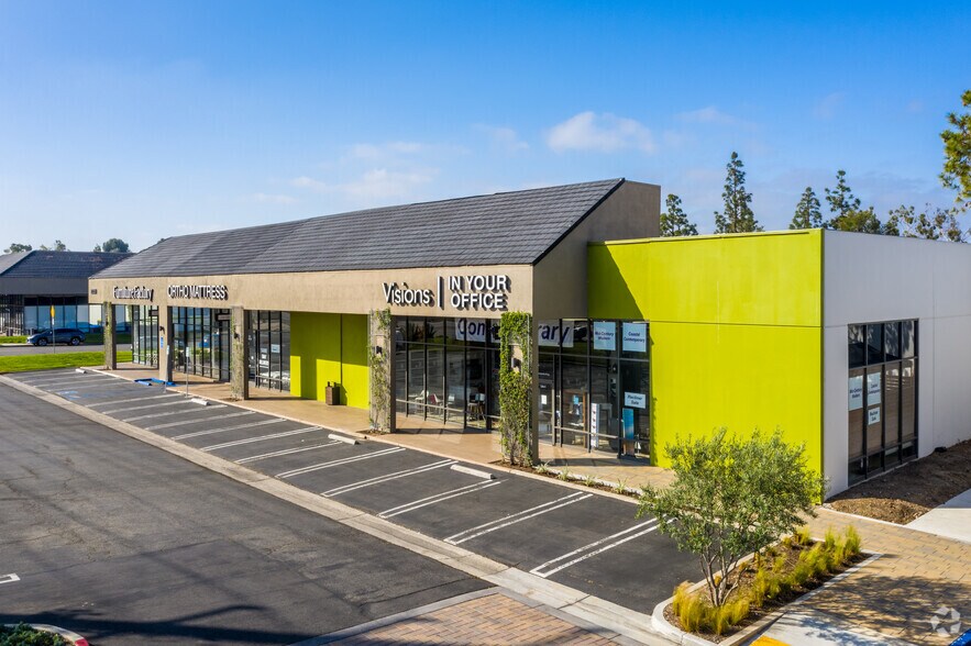 More Photos Of 23461 Ridge Route Dr, Laguna Hills Unknown For Lease