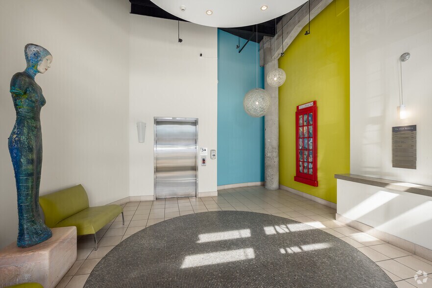 More Photos Of 1530 J St, Sacramento Apartments For Lease