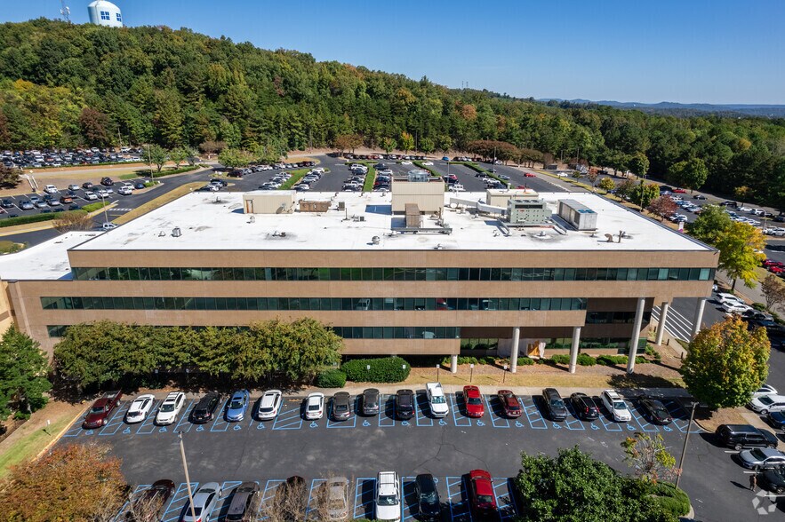 More Photos Of 46-52 Medical Park Dr E, Birmingham Unknown For Lease