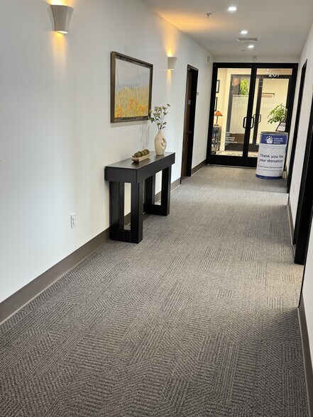 More Photos Of 438 S Murphy Ave, Sunnyvale Medical For Lease